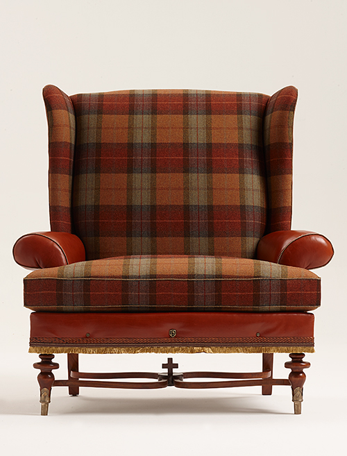 Bruce Andrews Highland chair in a Tweed plaid